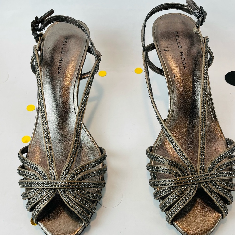 Pelle Moda Bronze Strappy Slingback . Size 8